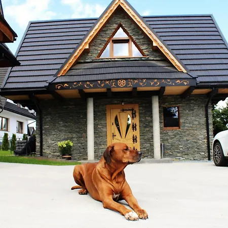 Pod Raniokiem Chalet